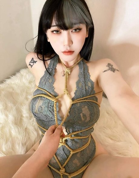 ebony wet pussy onlyfans free images