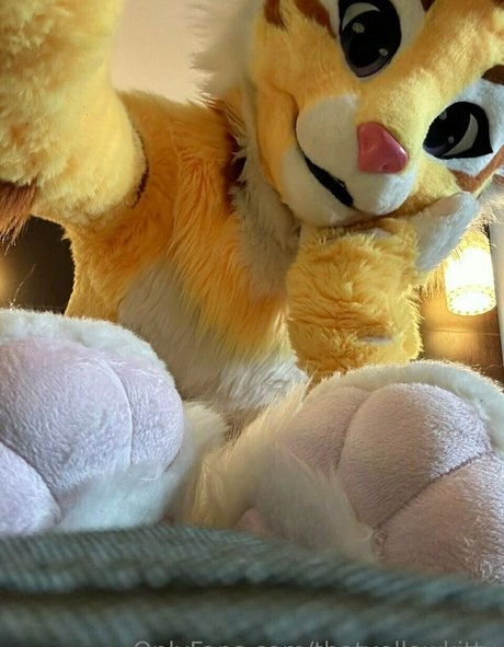 thatyellowkitty perfect model pics