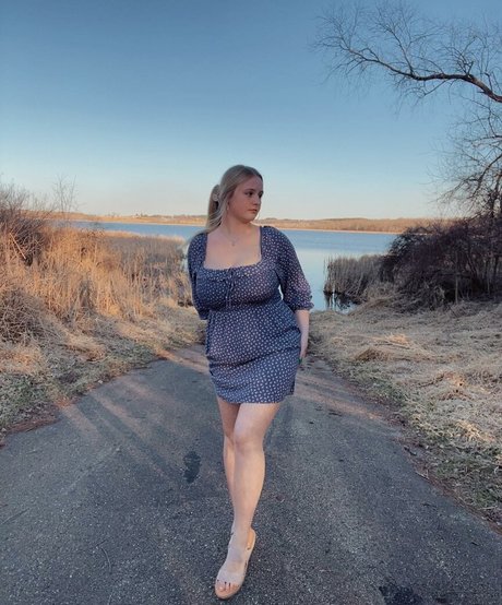 Anya Marie erotic model gallery