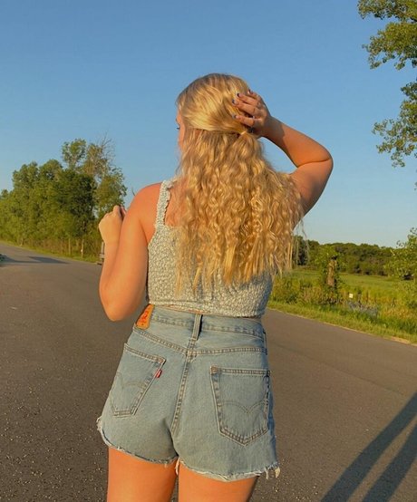 hard nipples onlyfans hot sexy pics