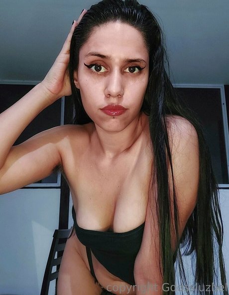 lips onlyfans sexy nudes pic