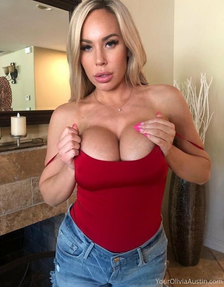 oliviaaustinxxx model naked pictures