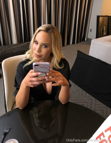 ebony wet pussy onlyfans pretty photos