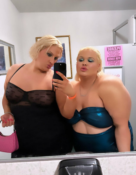 naomi4free pornstar adult archive