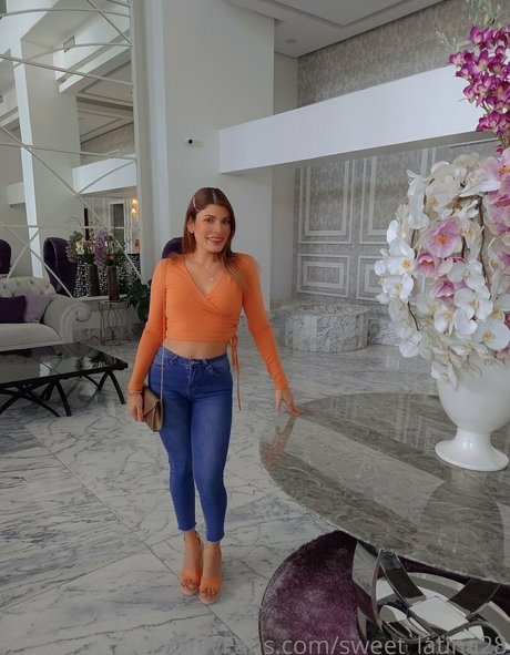 sweet latina28 pornographic star photo