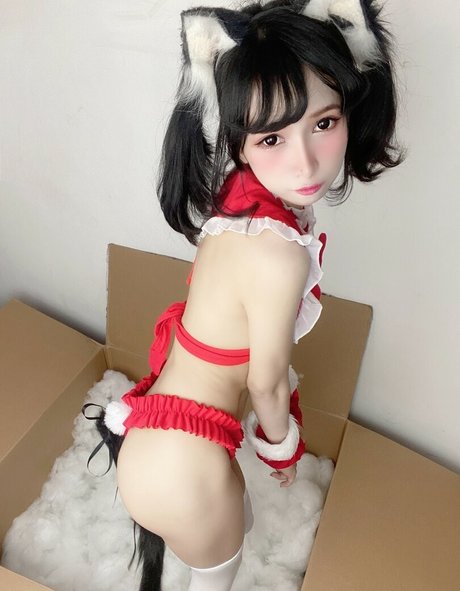 Joyce Poring model erotic galleries