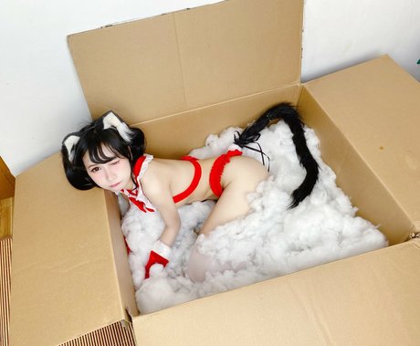 Joyce Poring pornstar nude photos