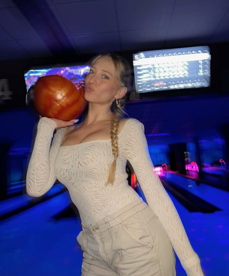 mommy son onlyfans pornos images