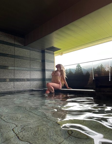 goth thick onlyfans exclusive pic