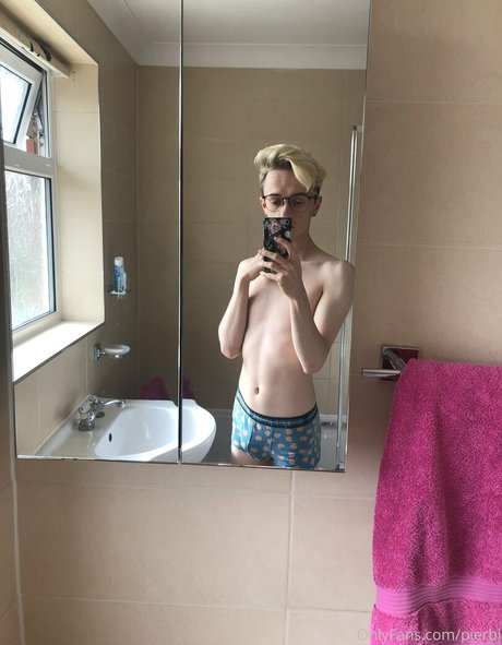 petite slut onlyfans beautiful porn picture