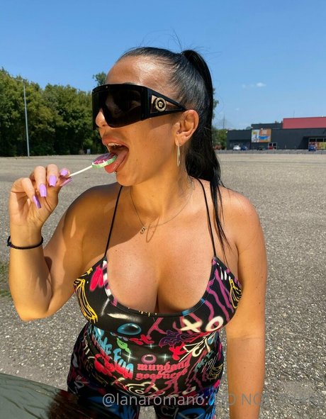 lanaromano hd pornstar picture