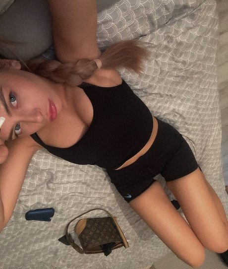 brunette pussy onlyfans hot xxx img