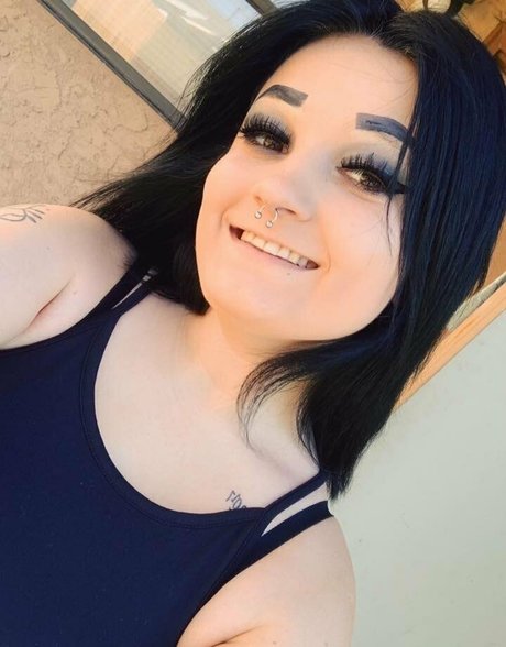 knockedxloose star nudes pictures