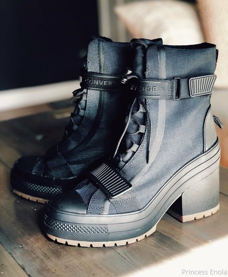 princess enola model pornographic pictures