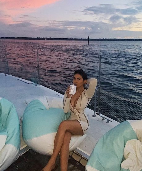 leather skirt onlyfans sexy xxx pics