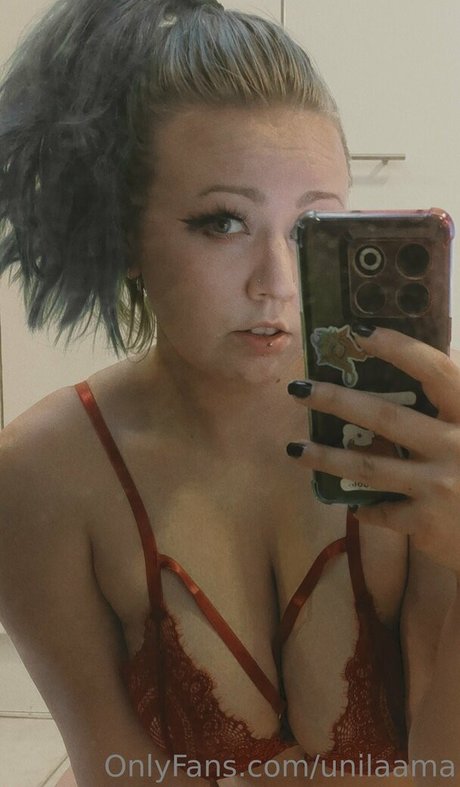 unilaama beautiful actress img