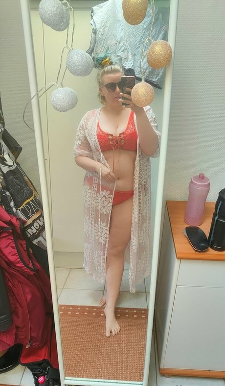 unilaama sex pornstar archive