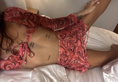 bbw lesbian onlyfans hot naked img