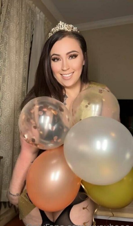 swaybaee sexy star img