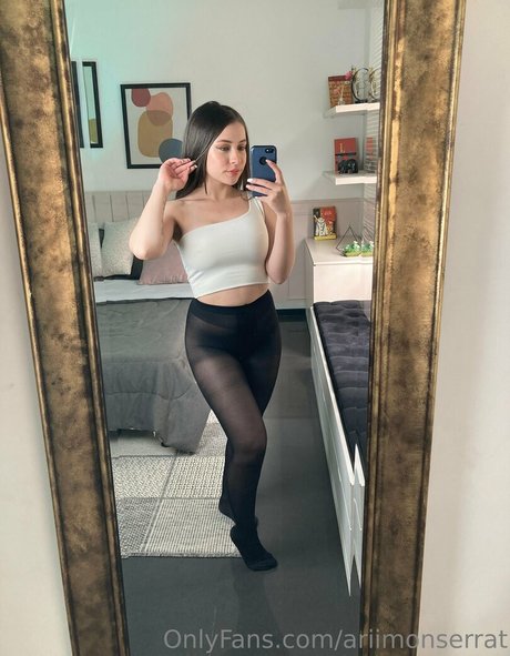 arimonserratfree xxx pornstar photo