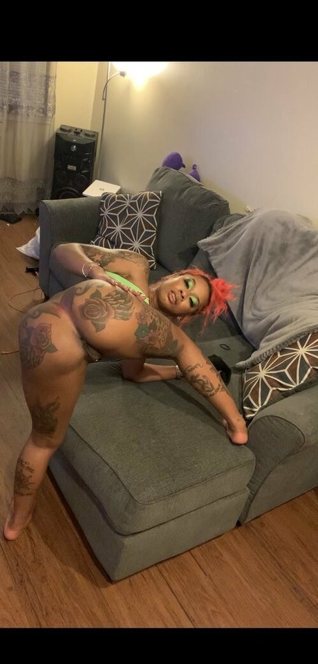 asian shemale onlyfans sexy nudes images