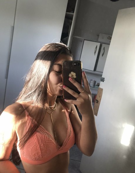 Sanbelly erotic pornstar photo