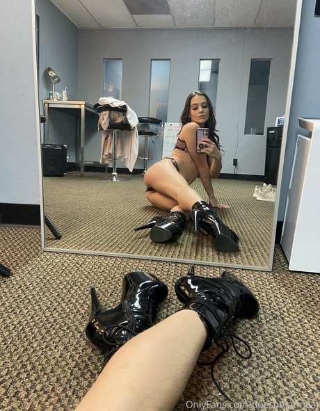 blowjob brunette onlyfans hot sexy gallery