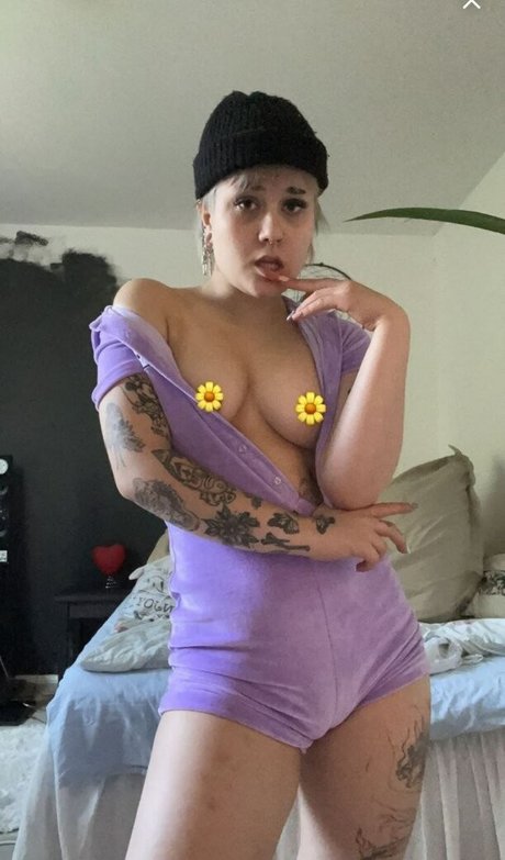 Eki102 exclusive star pictures