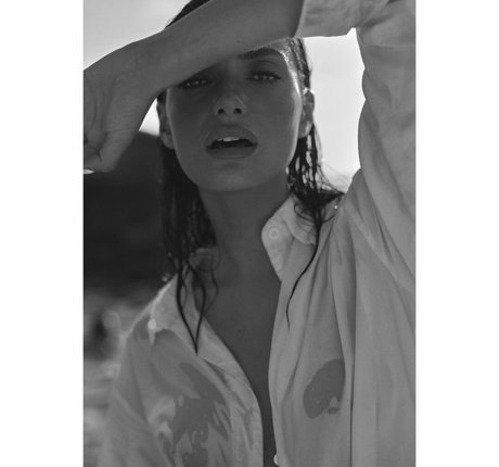 Shani Mor Resnick exclusive star picture