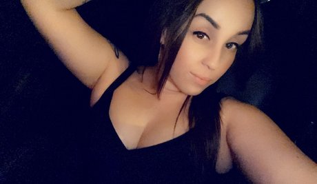 Ricanfiya naked actress gallery