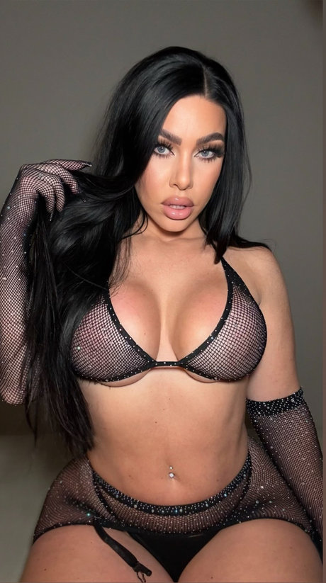 Peaches Paradise_ sexy model photos