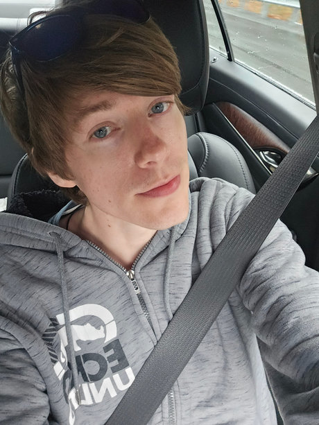 DylanDawn exclusive pornstar photo