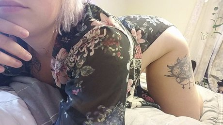 swinger wife onlyfans top images