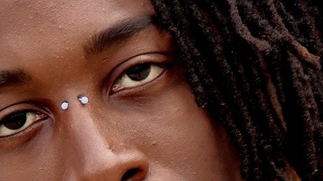 Damien Q_ naked star pictures