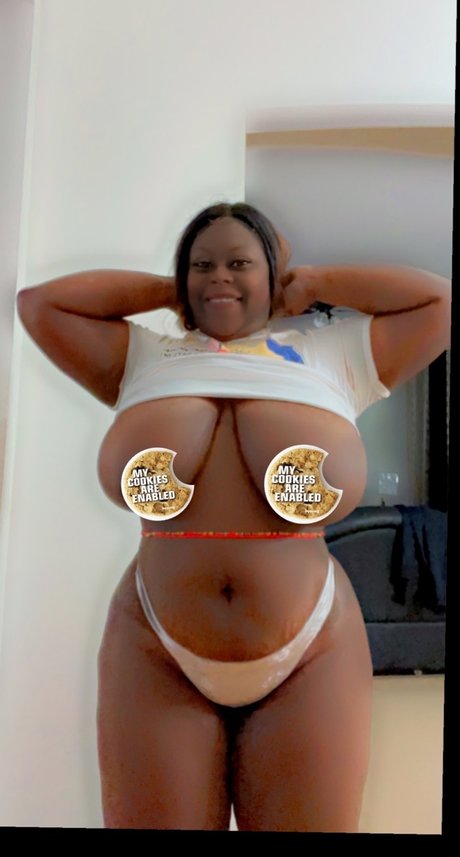 Ms Deja Kae best pornstar pic