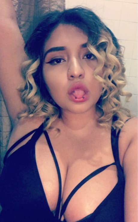 Queen Rivera pornstar erotic galleries