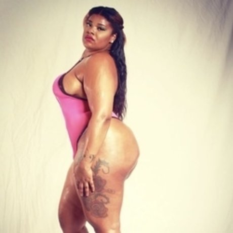 Queen Kakey pornstar erotic photos