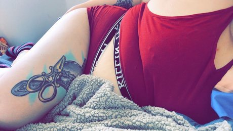 Queenbunny2127 nudes star pictures