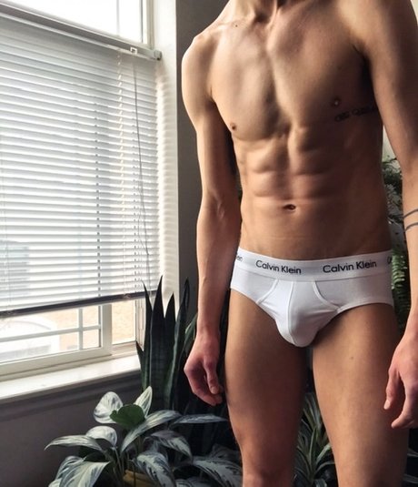 Salty Twunk beautiful pornstar image