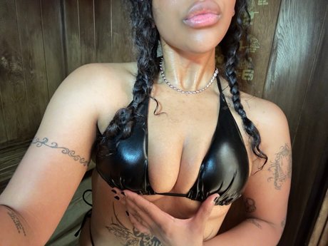 rainbowchild444 erotic star pic