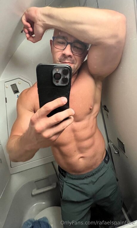 Rafaelxxl_ porn model galleries