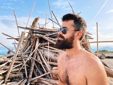 Rayan bearded art pornstar photo