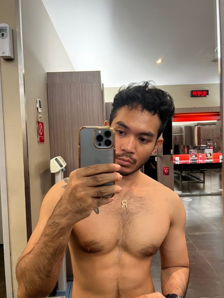 renastamaxxx model hot photo