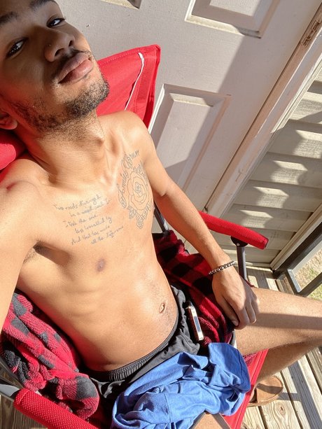 Rome Dickson beautiful actress img