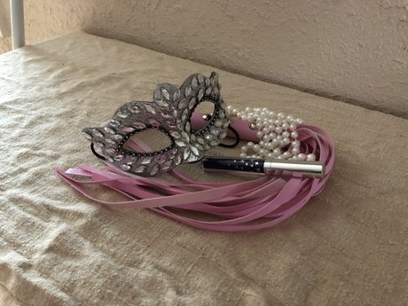 Rue Cane model high quality images