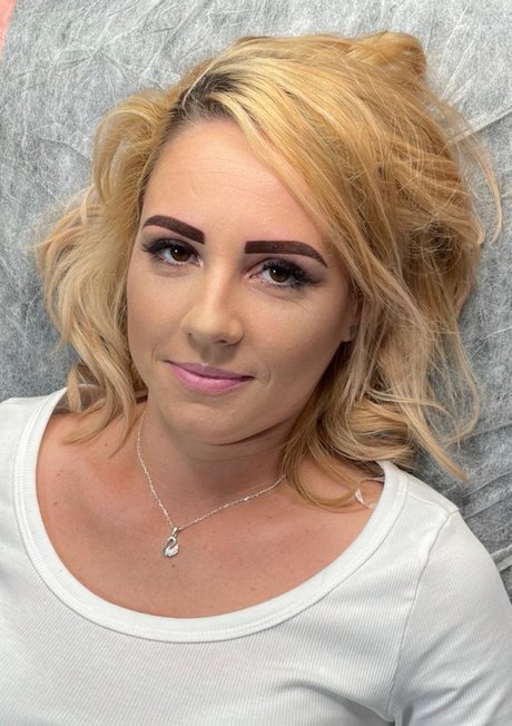 RoxyLittleAngel naked model archive