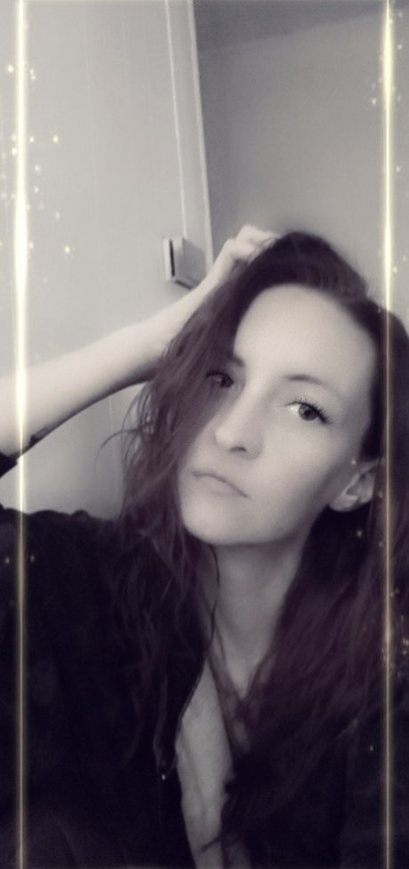 Roxie Moon beautiful pornstar image