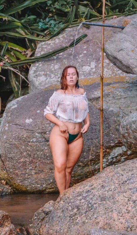 Nanda Lima nude star gallery