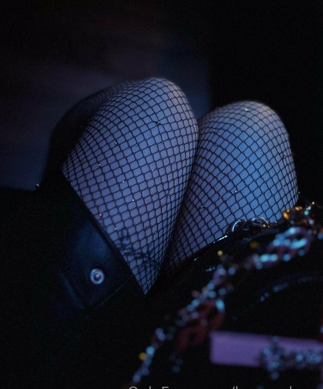 busty mom onlyfans exclusive galleries