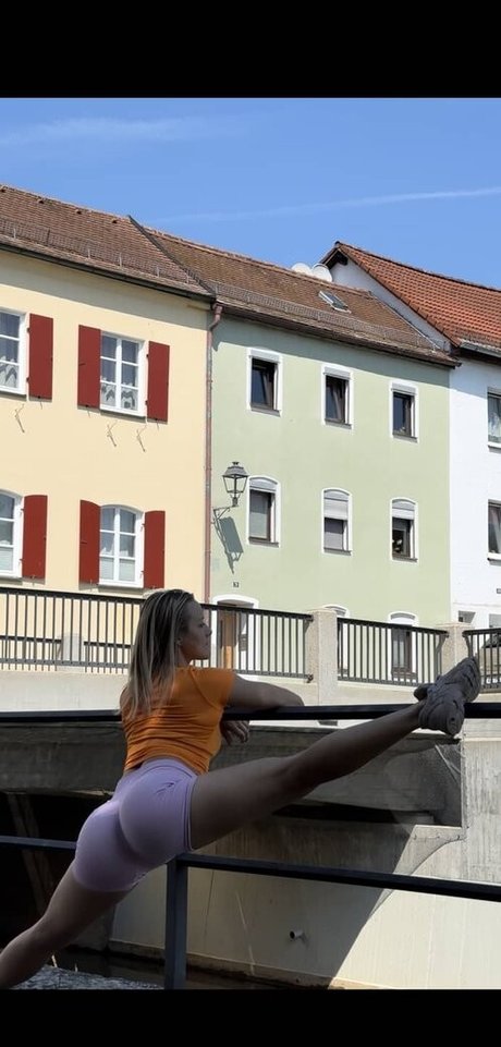 thick nude onlyfans pornos pics